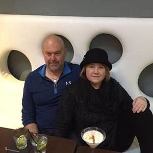 Meet your Posher, Lorinda